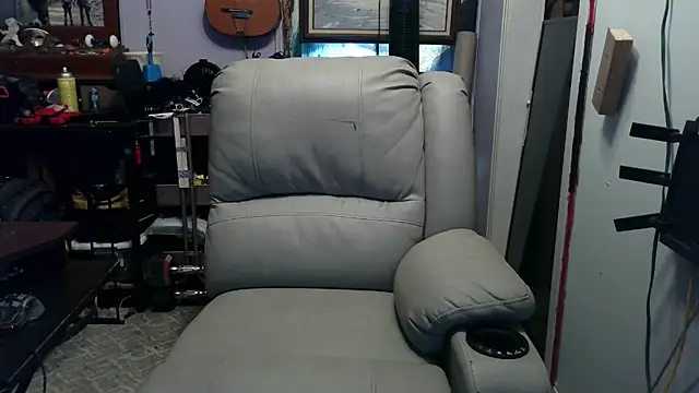 ScubaStevex online show from 3, 11, 2025