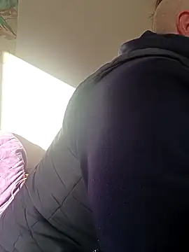 ich411983 online show from 23, 2, 2026