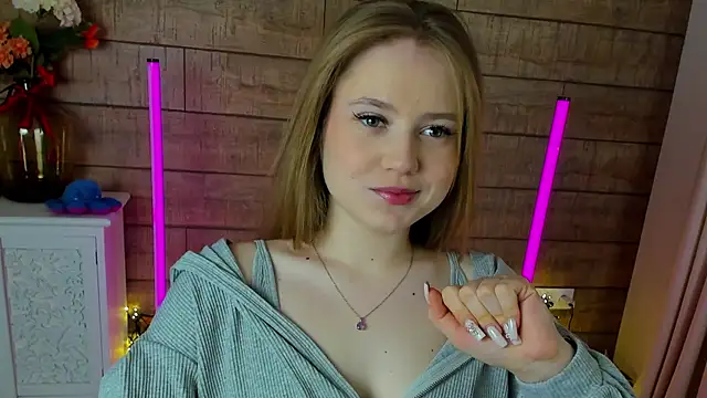 SelinSwarovski online show from 2, 3, 2025
