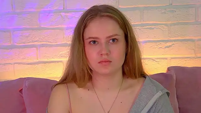 SelinSwarovski online show from 11, 11, 2025