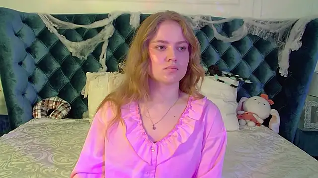 SelinSwarovski online show from 30, 10, 2025