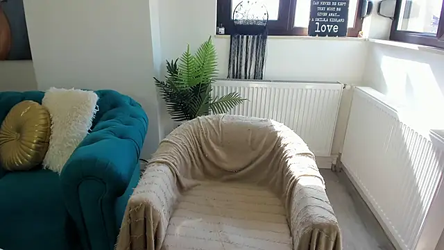 Arya Shinex online show from 7, 3, 2026