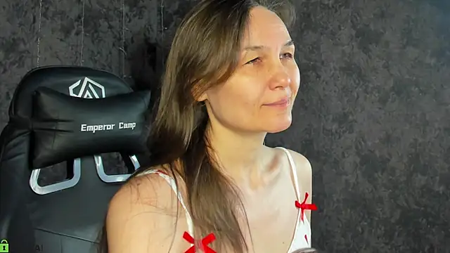 Lillian White online show from 1, 3, 2026