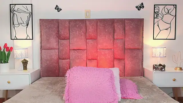 NicolMiller4 online show from 13, 3, 2026