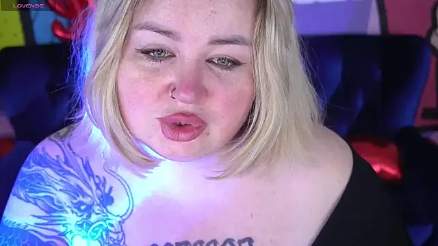 ZaraReignn online show from 6, 2, 2026