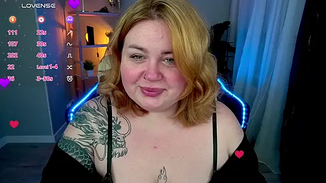ZaraReignn online show from 11, 2, 2025