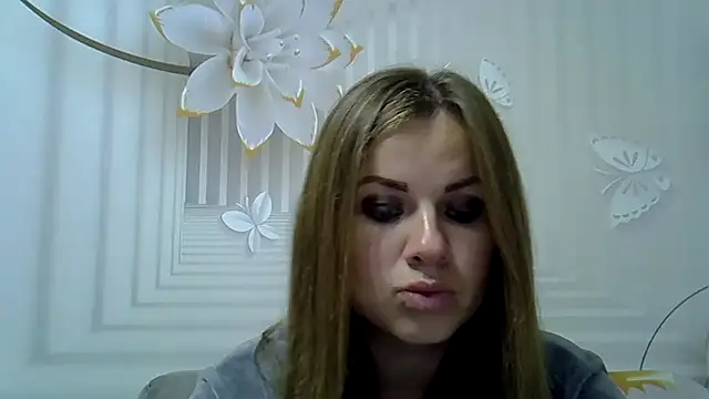 Snapshot of TinaFun4u chatting on 18, 10, 2025 TinaFun4u online show from 18, 10, 2025