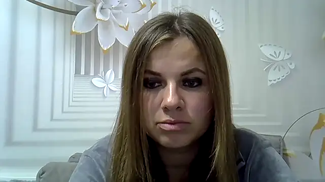 Snapshot of TinaFun4u chatting on 13, 11, 2025 TinaFun4u online show from 13, 11, 2025