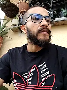 Snapshot of hairyserious chatting on 6, 3, 2025 hairyserious online show from 6, 3, 2025