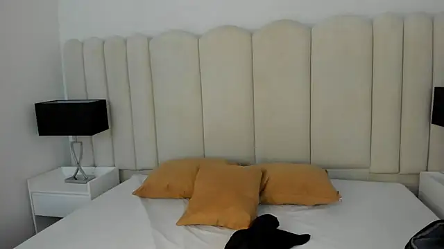 NataGarcia online show from 22, 4, 2026