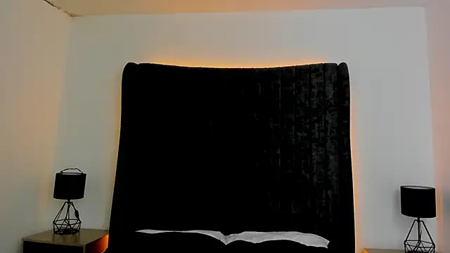 NataGarcia online show from 27, 10, 2025