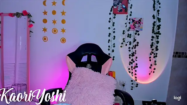 Kaoriyoshii online show from 11, 9, 2025