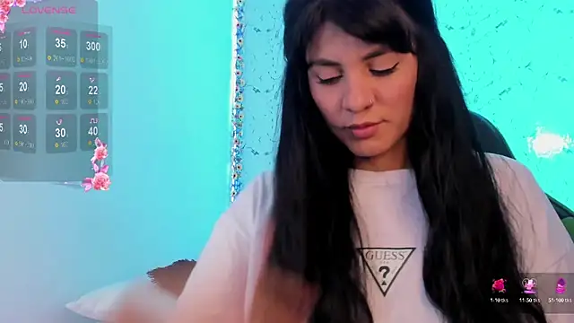 Snapshot of elissa_iris chatting on 25, 9, 2025 elissa iris online show from 25, 9, 2025