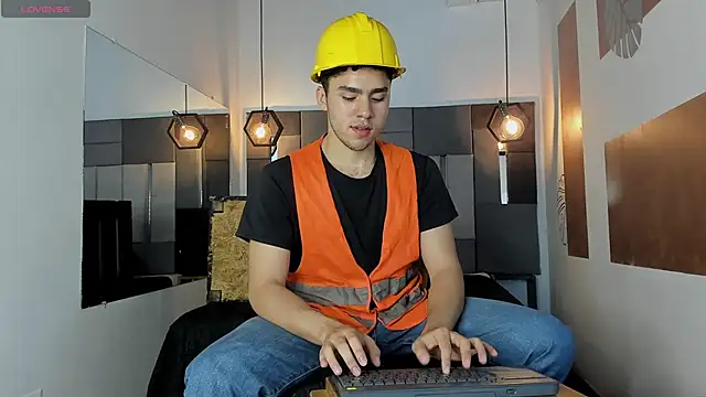 LiamNovak online show from 6, 3, 2026