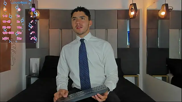 LiamNovak online show from 9, 1, 2026