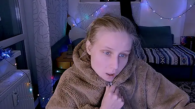KatiKate online show from 3, 2, 2025