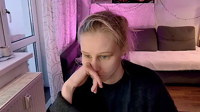 KatiKate online show from 8, 2, 2025