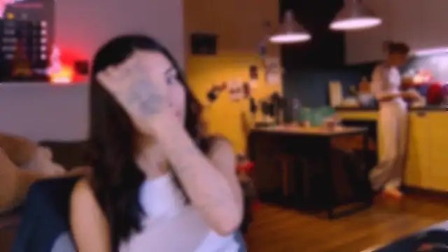 Snapshot of KatiKate chatting on 11, 10, 2025 KatiKate online show from 11, 10, 2025