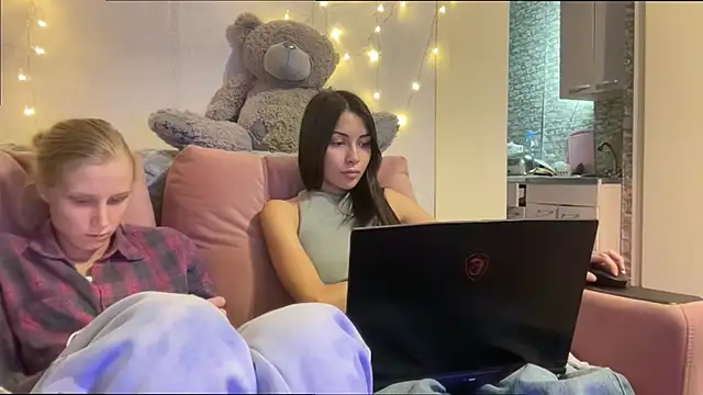 KatiKate online show from 21, 9, 2025