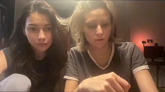 Snapshot of KatiKate chatting on 19, 11, 2025 KatiKate online show from 19, 11, 2025