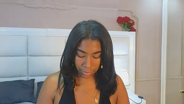 KloheCurvy online show from 15, 12, 2025