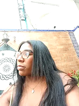KloheCurvy online show from 7, 1, 2025
