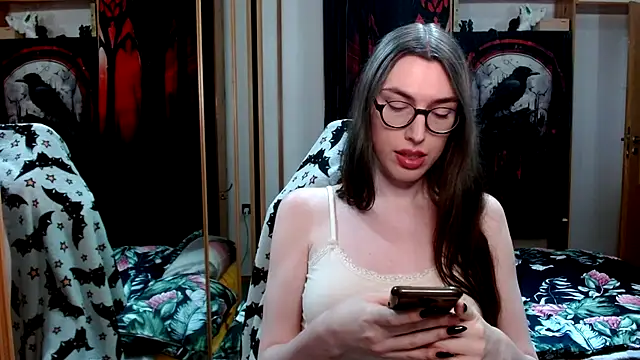 bluerose00 online show from 8, 11, 2025