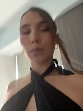 SophieRaily  online show from 22, 1, 2025