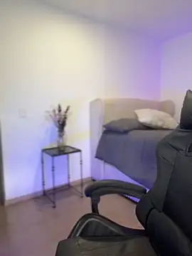 SophieRaily  online show from 6, 3, 2026