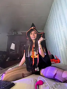 DreamKarina online show from 30, 10, 2025