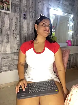 Violetrousse online show from 10, 3, 2026