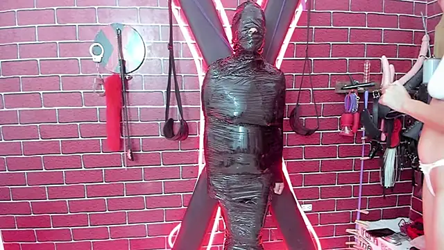 SUBMISSION BDSM online show from 8, 3, 2025