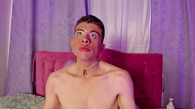 eva luxee online show from 7, 12, 2024