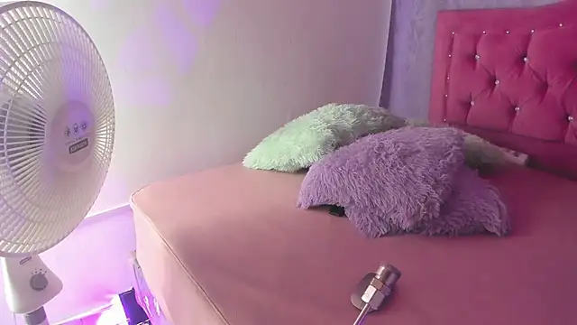 eva luxee online show from 19, 12, 2024