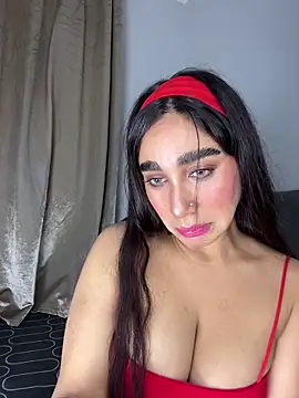 Snapshot of Meryem_Queen chatting on 26, 5, 2026 Meryem Queen online show from 26, 5, 2026