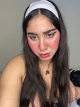 Meryem Queen online show from 5, 3, 2025