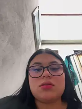 alissonfernandez  online show from 30, 5, 2026