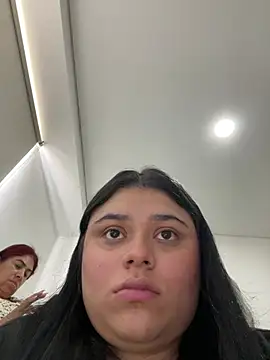 alissonfernandez  online show from 16, 3, 2025