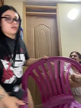 alissonfernandez  online show from 18, 3, 2026