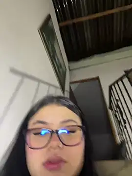 alissonfernandez  online show from 29, 5, 2026