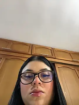 alissonfernandez  online show from 23, 9, 2025