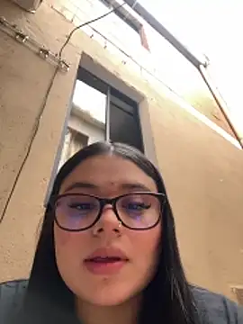 alissonfernandez  online show from 26, 5, 2026