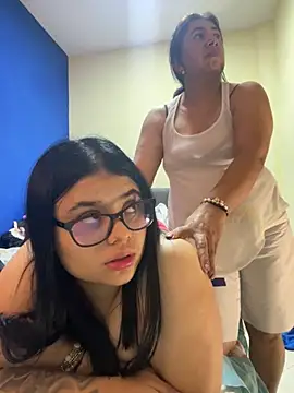 alissonfernandez  online show from 12, 10, 2025