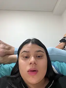 alissonfernandez  online show from 6, 3, 2025