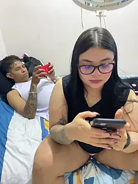 alissonfernandez  online show from 19, 7, 2026