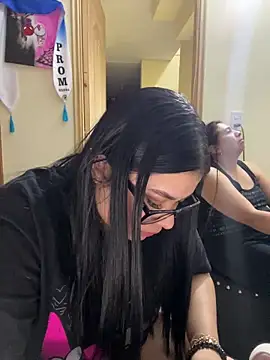 alissonfernandez  online show from 17, 12, 2025