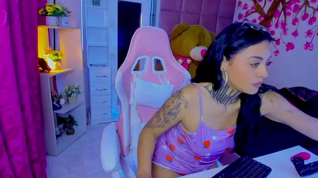 Snapshot of Lovely_celeste chatting on 9, 7, 2026 Lovely celeste online show from 9, 7, 2026