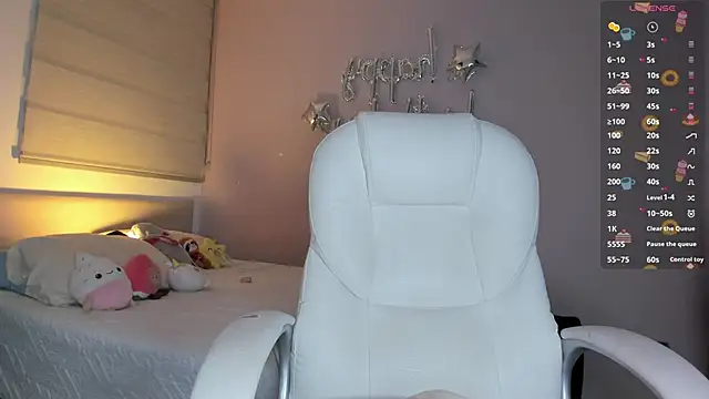 Ninamirley online show from 22, 12, 2025