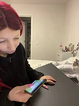 Alissa kiss online show from 12, 2, 2025