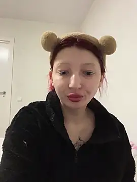 Alissa kiss online show from 11, 2, 2025